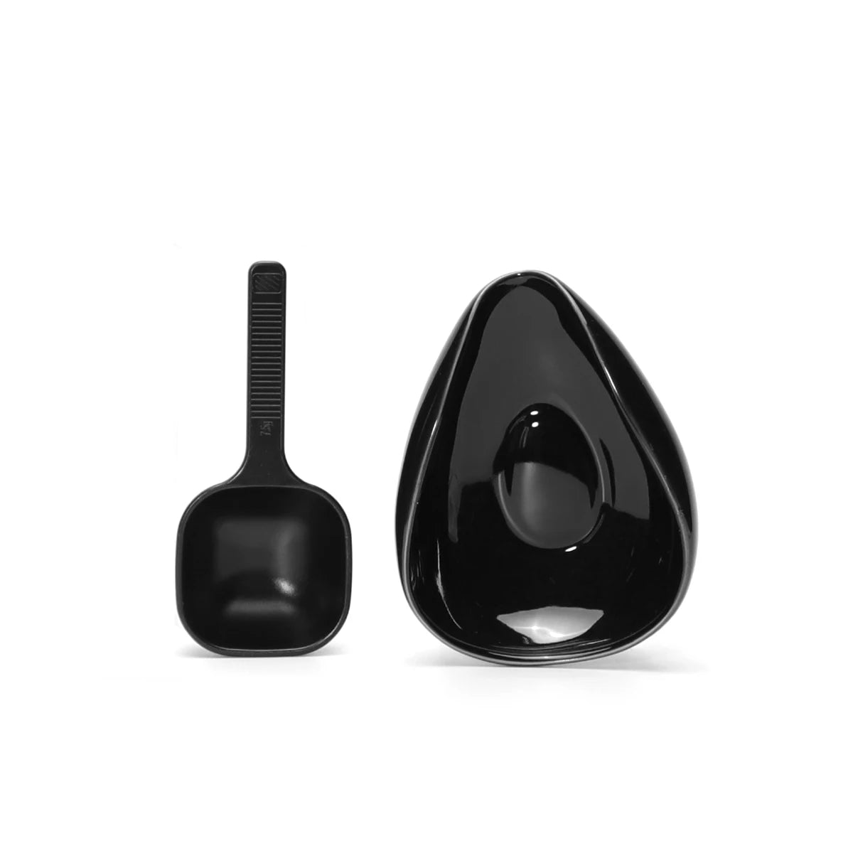 Coffee Bean Dosing Cup and Spray Bottle Kit - Ceramic Tray with Sprayer and Spoon, Perfect for Baristas and Espresso Enthusiasts