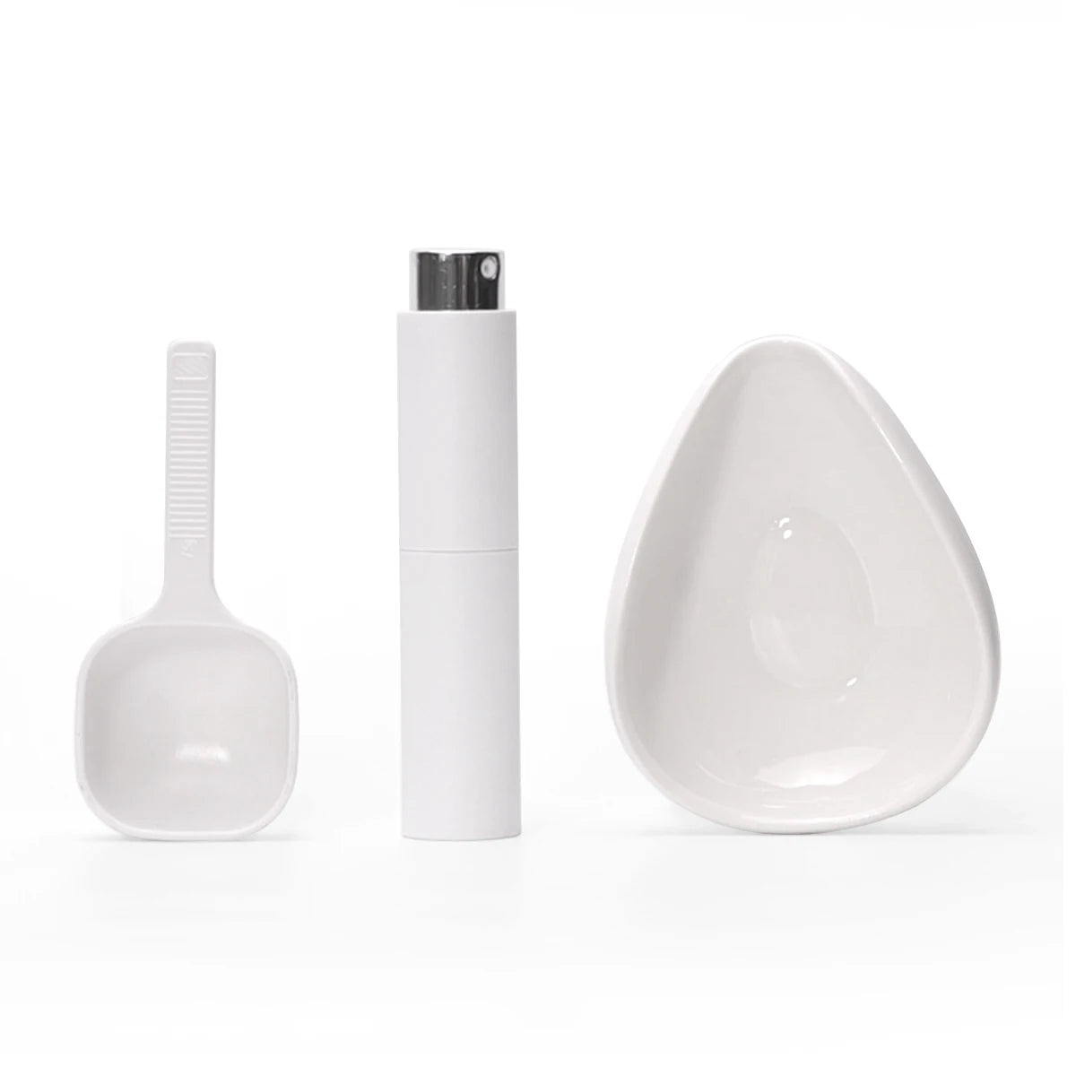 Coffee Bean Dosing Cup and Spray Bottle Kit - Ceramic Tray with Sprayer and Spoon, Perfect for Baristas and Espresso Enthusiasts