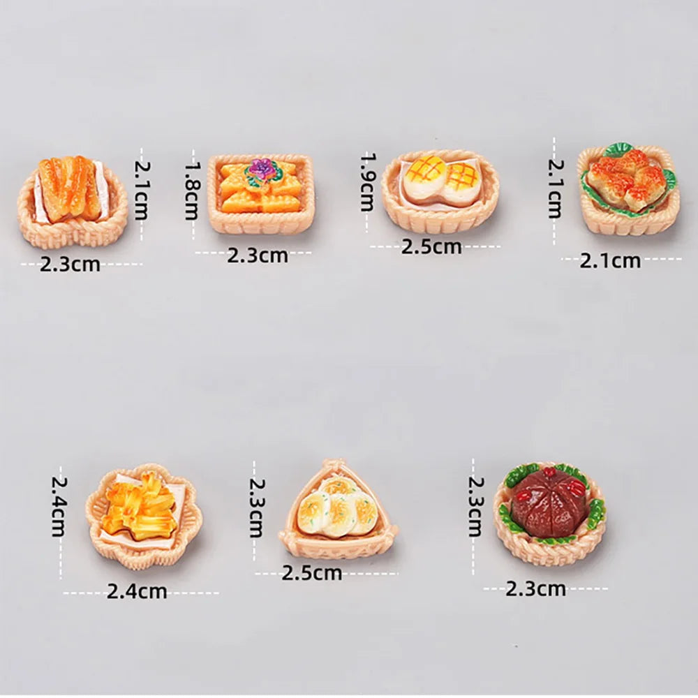 Miniature Oven & Food