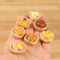 Miniature Oven & Food